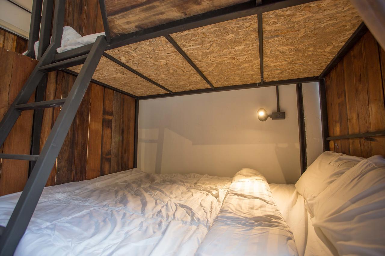 Sleep With You - Hatch Co-Living And Co-Working Space Chiang Mai Exterior photo