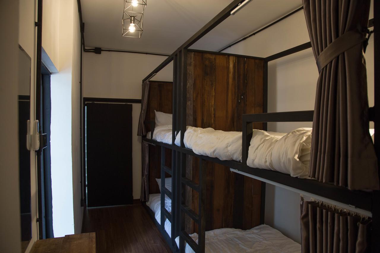 Sleep With You - Hatch Co-Living And Co-Working Space Chiang Mai Exterior photo